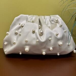 Anthropologie BHLDN Frankie Clutch Pearl Edition White Bridal Black Tie